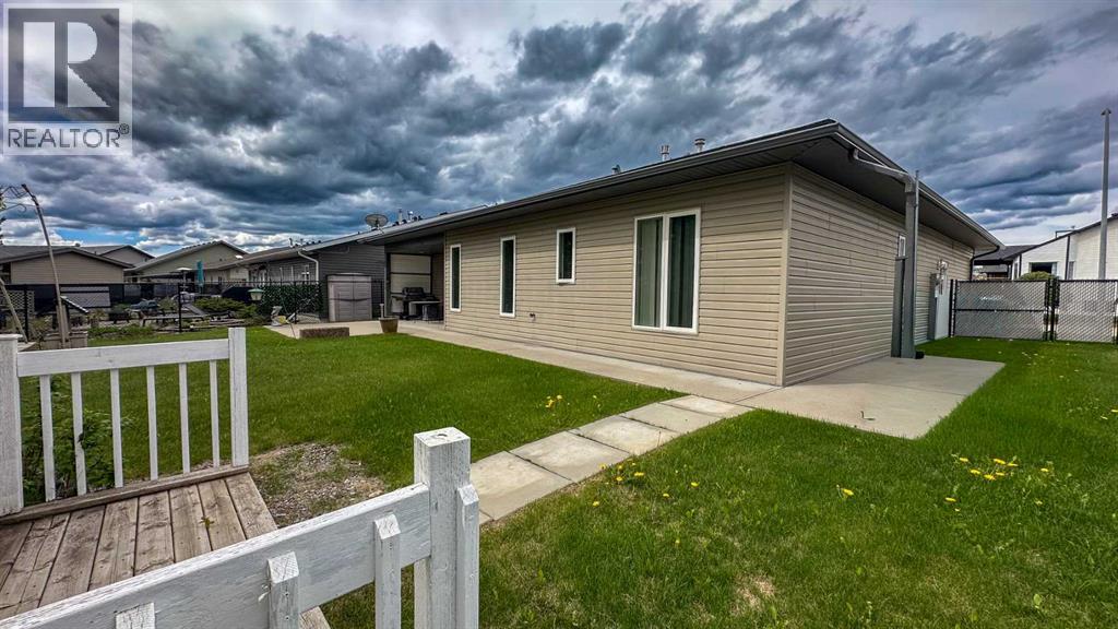 603 5 Street SW, Sundre, Alberta T0M 1X0 - Photo 39 - A2283568