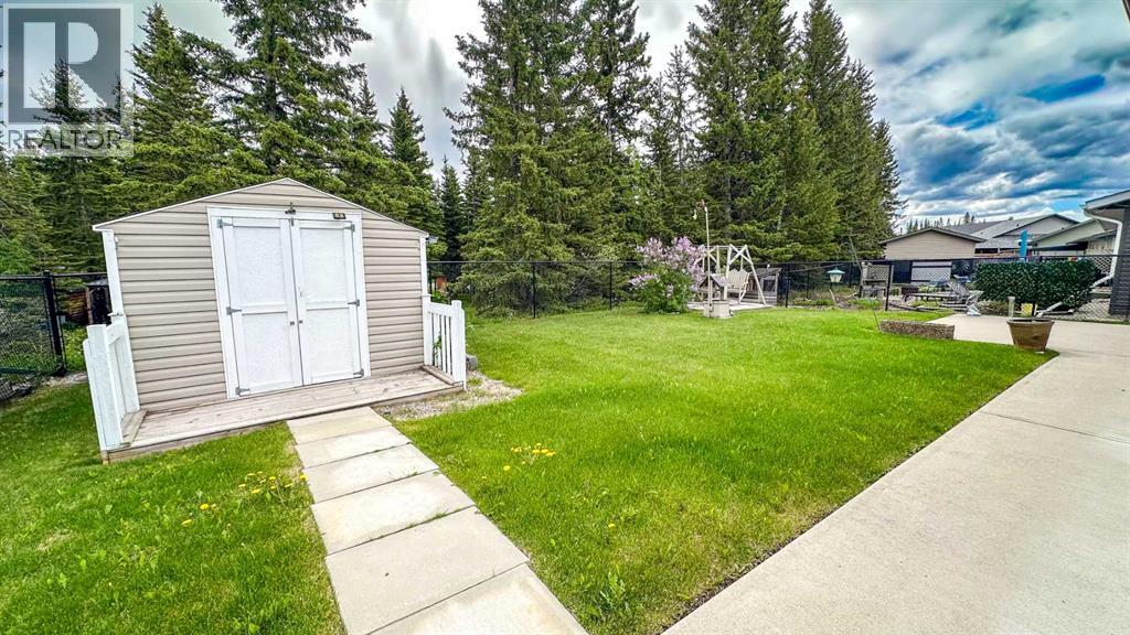 603 5 Street SW, Sundre, Alberta T0M 1X0 - Photo 33 - A2283568