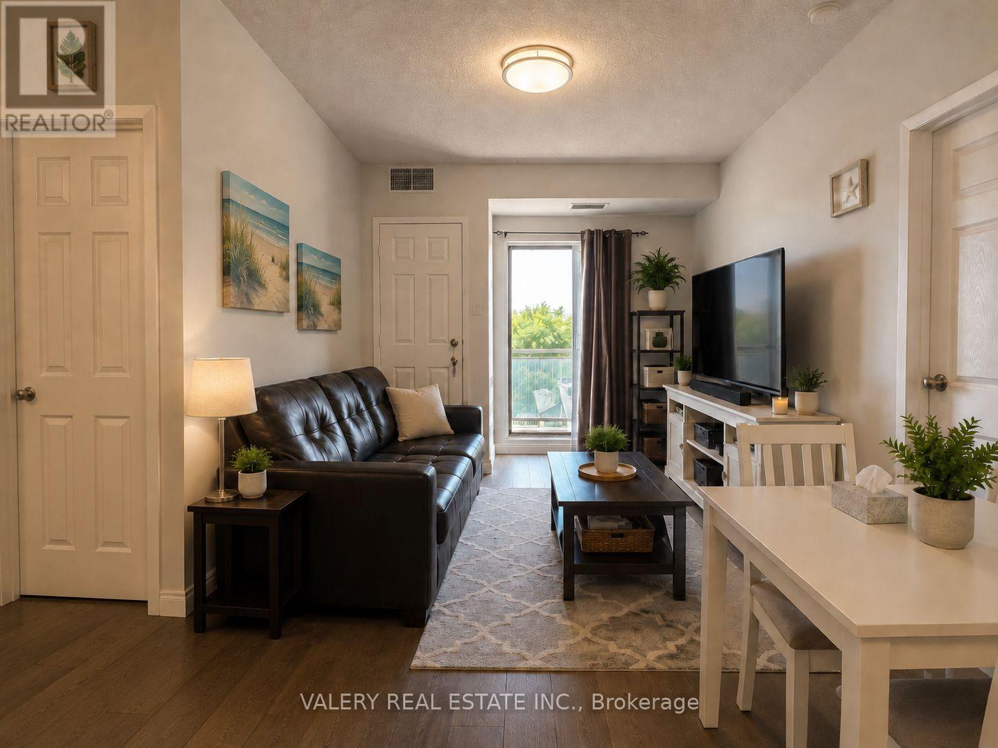 402 - 778 Sheppard Avenue W, Toronto, Ontario  M3H 6B7 - Photo 3 - C13420536