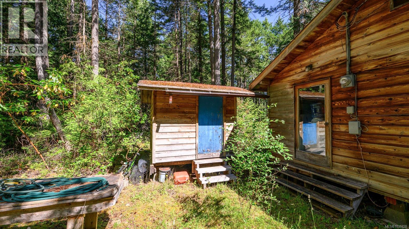 6535 St Johns Point Rd, Hornby Island, British Columbia  V0R 1Z0 - Photo 14 - 1039728