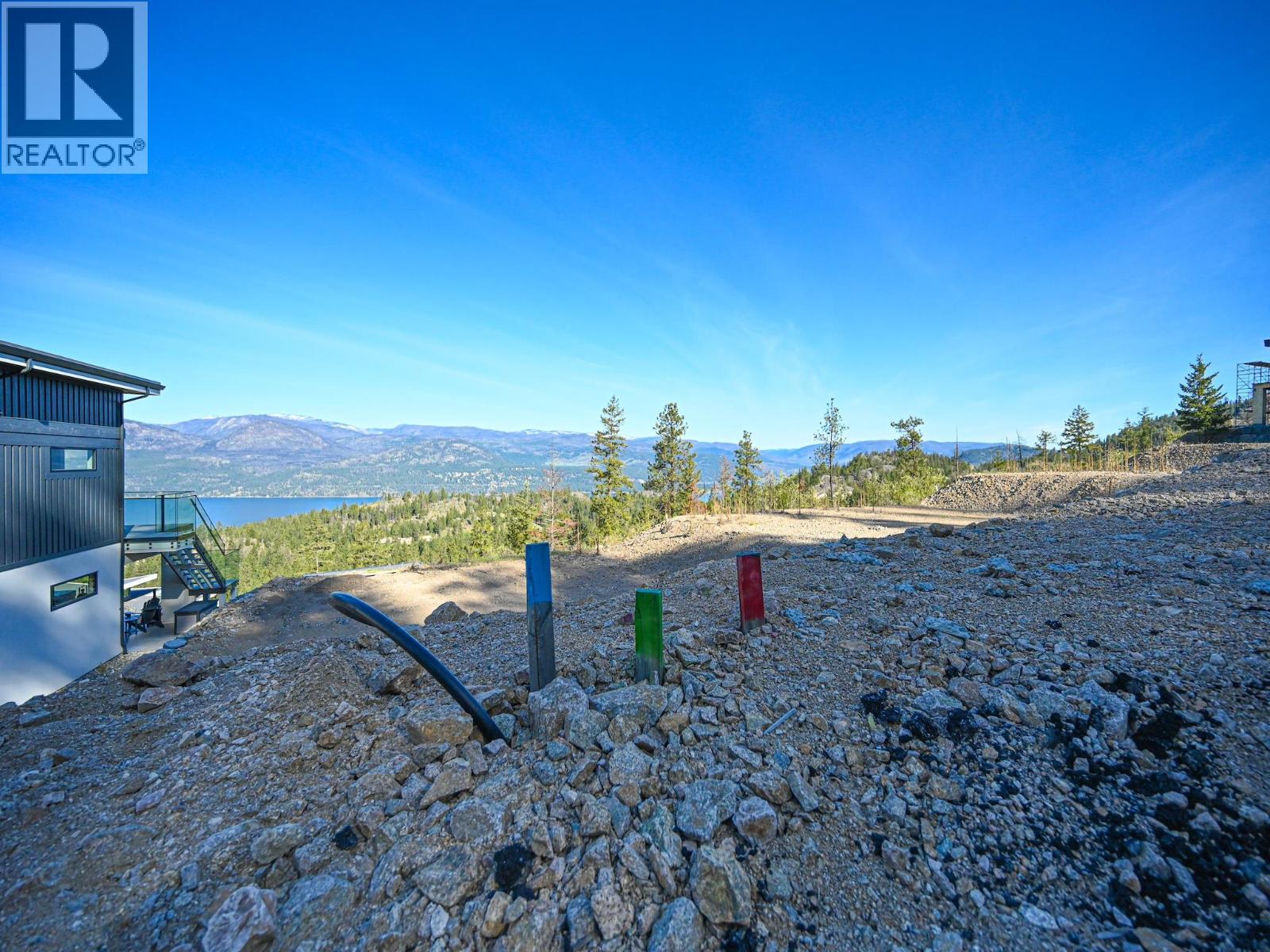 654 Predator Ridge Drive, Vernon, British Columbia V1H 0B1 - Photo 14 - 10384719