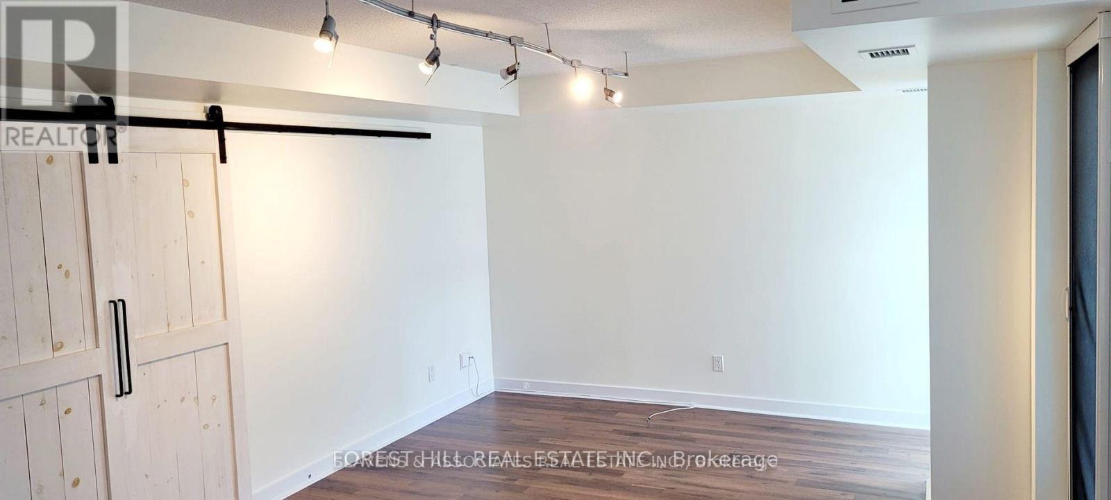 2202 - 80 WESTERN BATTERY ROAD Toronto (Niagara), ON M6K 3S1