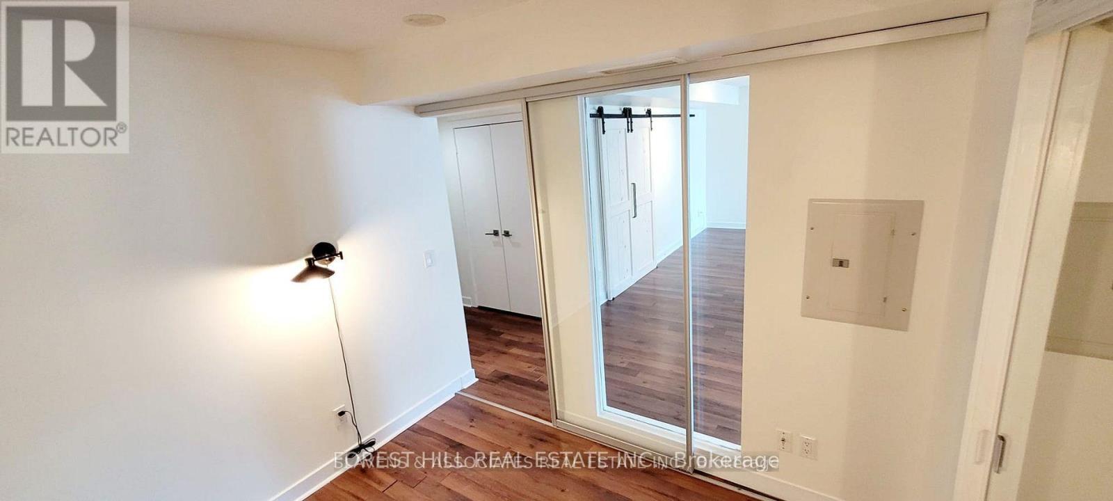 2202 - 80 WESTERN BATTERY ROAD Toronto (Niagara), ON M6K 3S1
