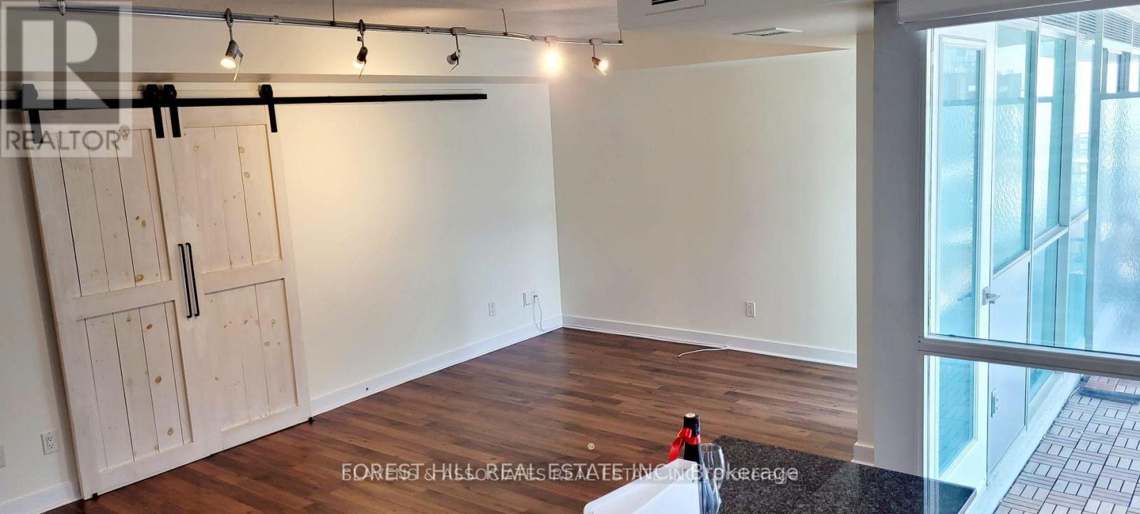2202 - 80 WESTERN BATTERY ROAD Toronto (Niagara), ON M6K 3S1