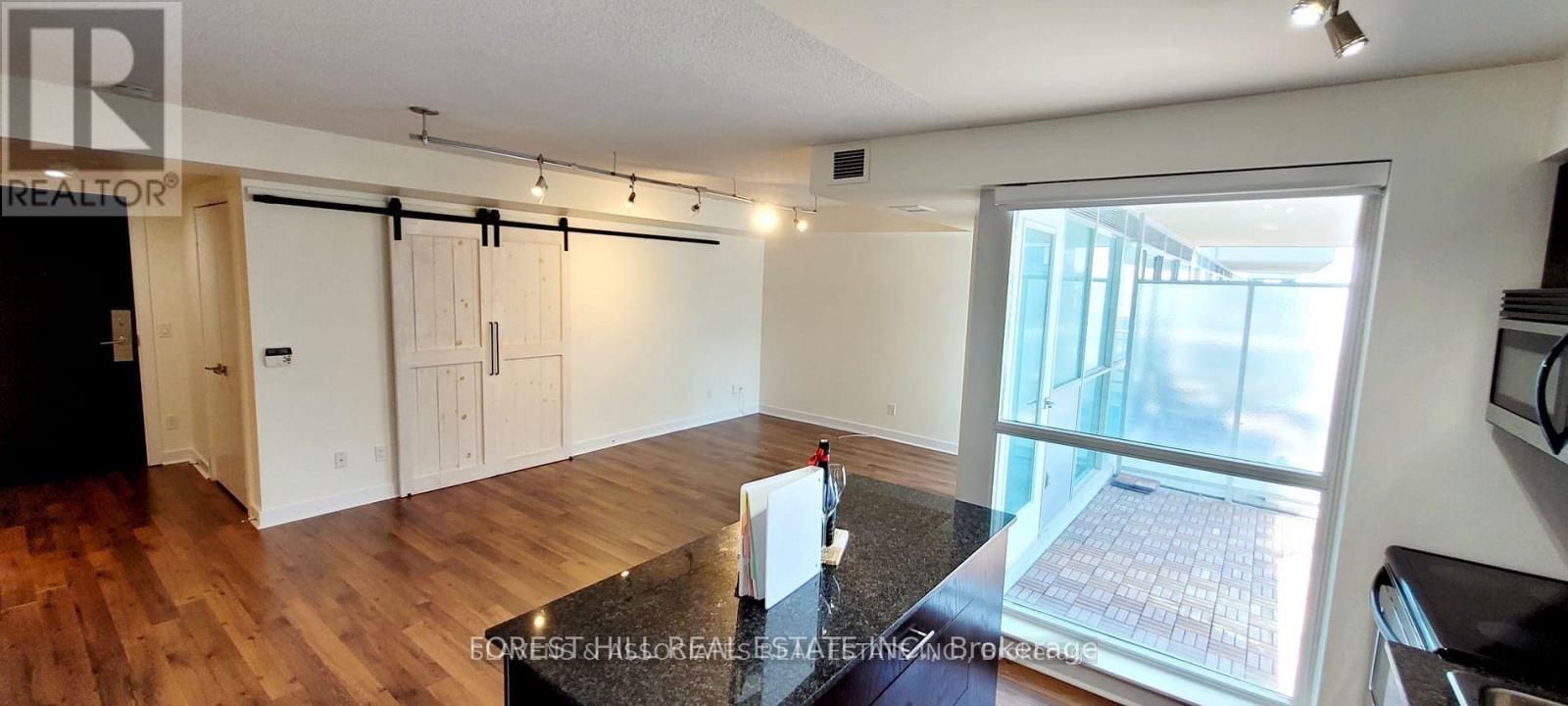 2202 - 80 WESTERN BATTERY ROAD Toronto (Niagara), ON M6K 3S1