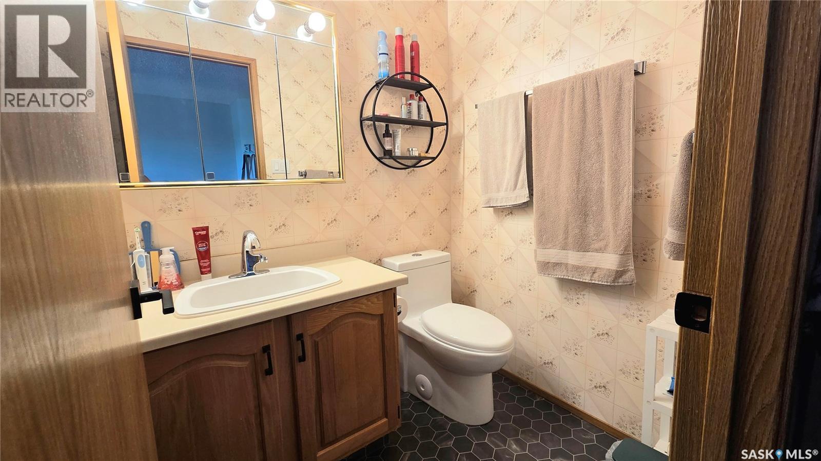 12 1391 98th Street, North Battleford, Saskatchewan  S9A 0M1 - Photo 22 - SK038793
