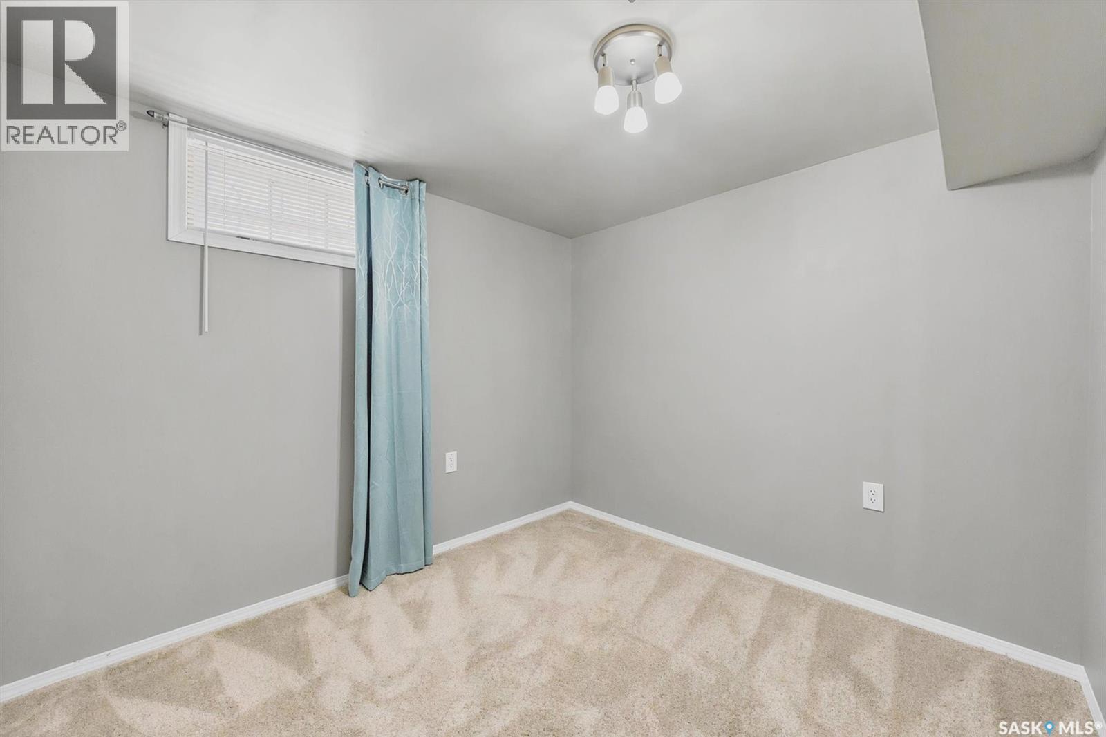 1602 C Avenue N, Saskatoon, Saskatchewan  S7L 1L5 - Photo 27 - SK038656