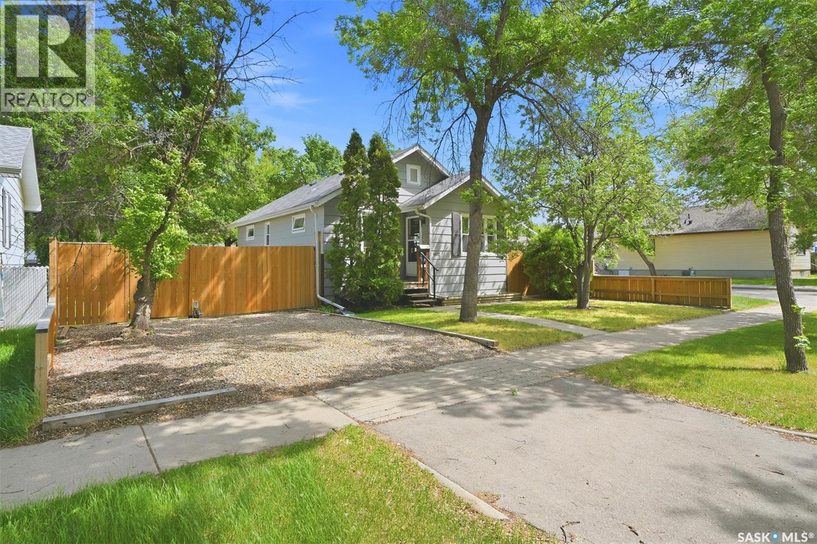 1602 C Avenue N, Saskatoon, Saskatchewan  S7L 1L5 - Photo 3 - SK038656