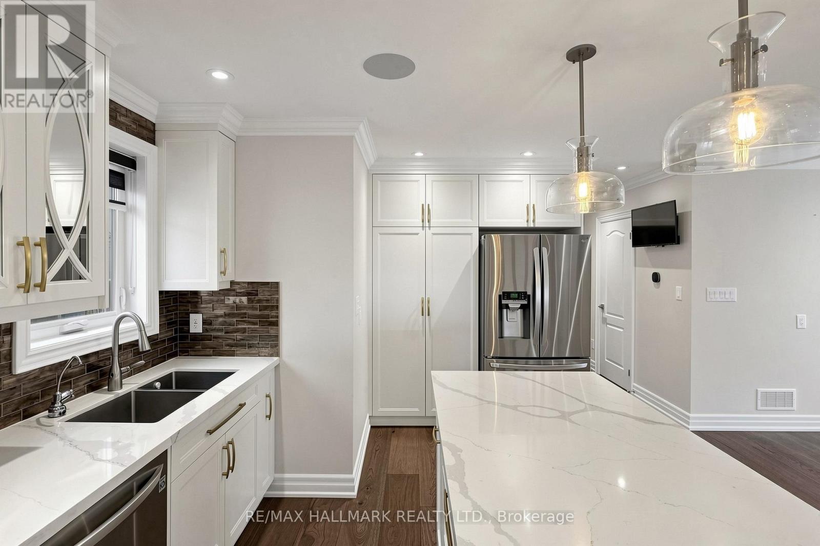 87 Fallingbrook Road, Toronto, Ontario  M1N 2T7 - Photo 15 - E13420780