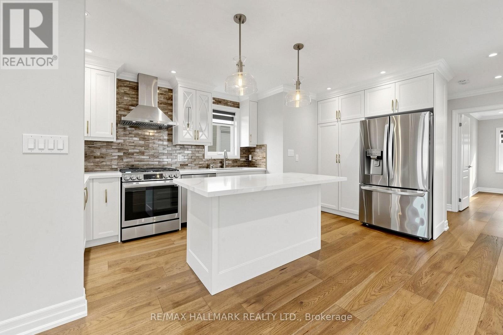 87 Fallingbrook Road, Toronto, Ontario  M1N 2T7 - Photo 8 - E13420780