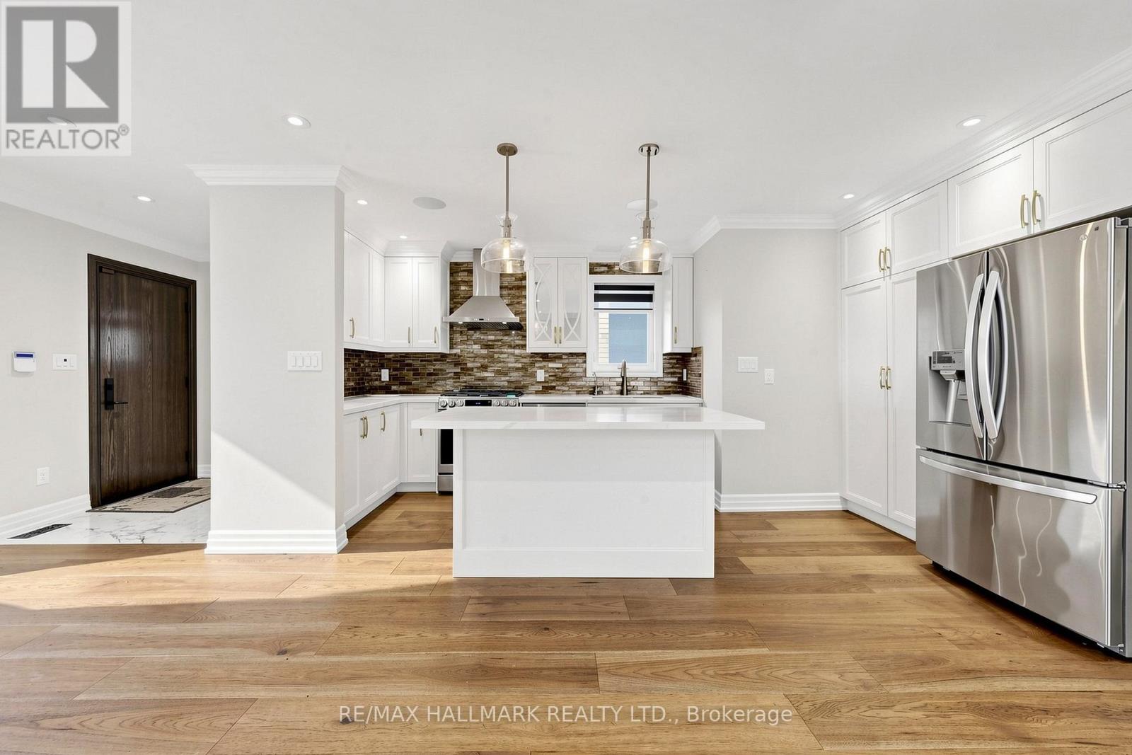 87 Fallingbrook Road, Toronto, Ontario  M1N 2T7 - Photo 9 - E13420780