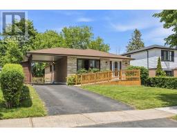 46 EARSWICK DRIVE, Toronto, Ontario