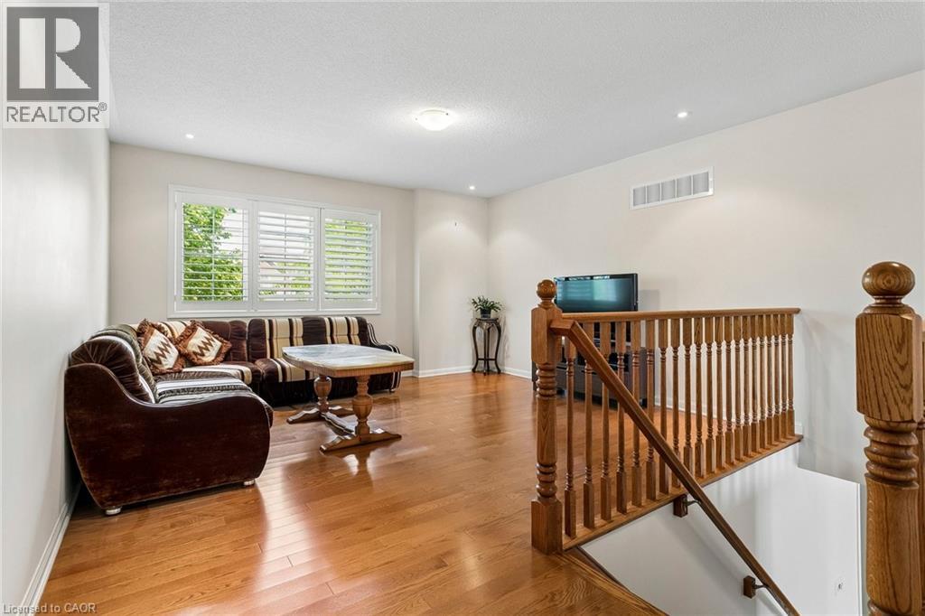 10 Klemscott Road, Brampton, Ontario  L7A 0P5 - Photo 13 - 40836124
