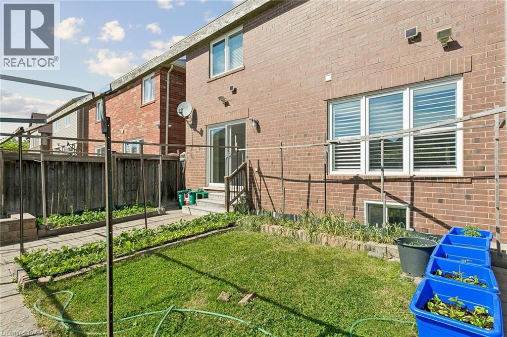 10 Klemscott Road, Brampton, Ontario  L7A 0P5 - Photo 35 - 40836124