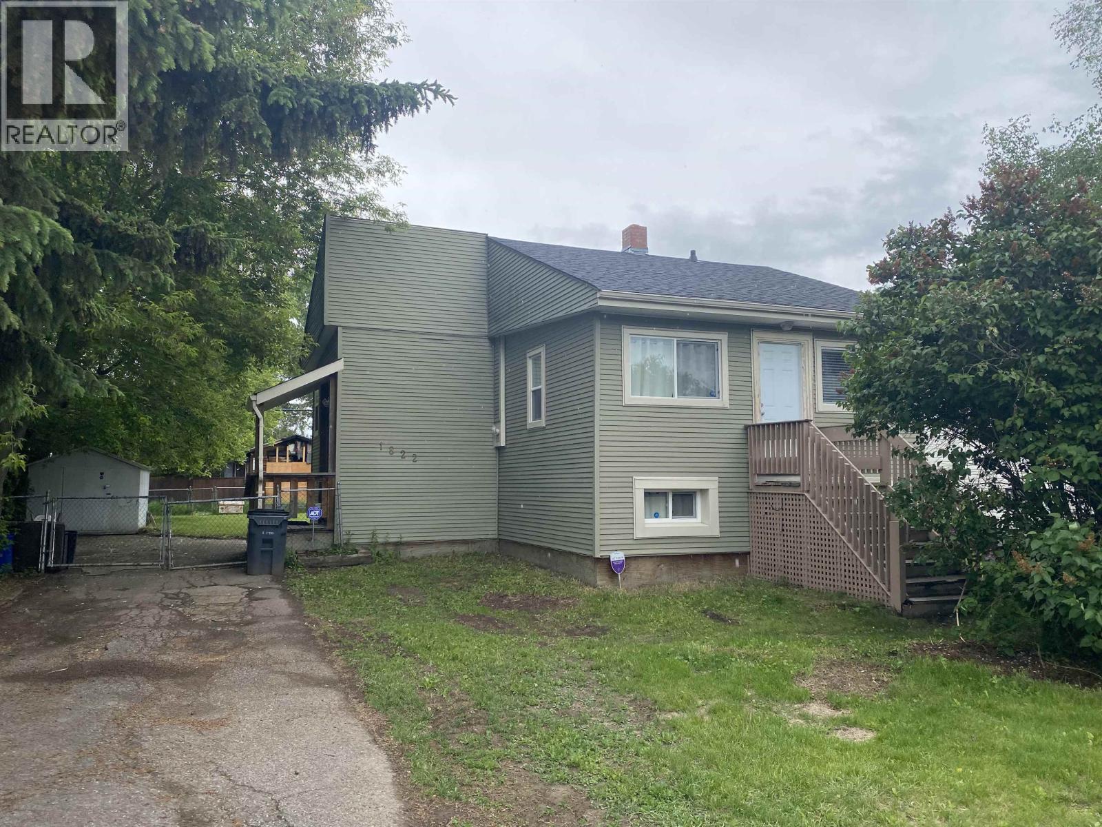 1822 Oak Street, Prince George, British Columbia  V2L 1Z2 - Photo 2 - R3133120