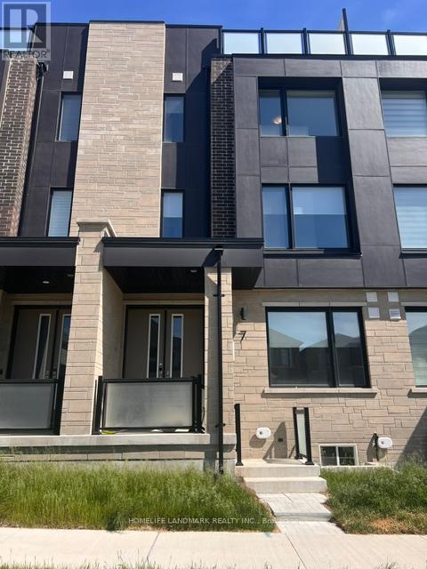 7 Wisla Avenue, Markham, Ontario  L6C 3M1 - Photo 14 - N13420934