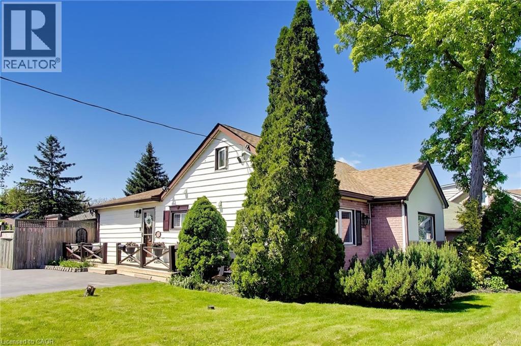 223 Margaret Avenue, Stoney Creek, Ontario  L8E 2J1 - Photo 3 - 40833594