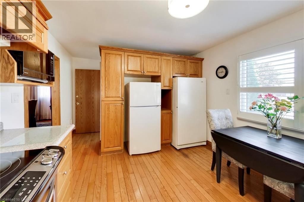 223 Margaret Avenue, Stoney Creek, Ontario  L8E 2J1 - Photo 12 - 40833594