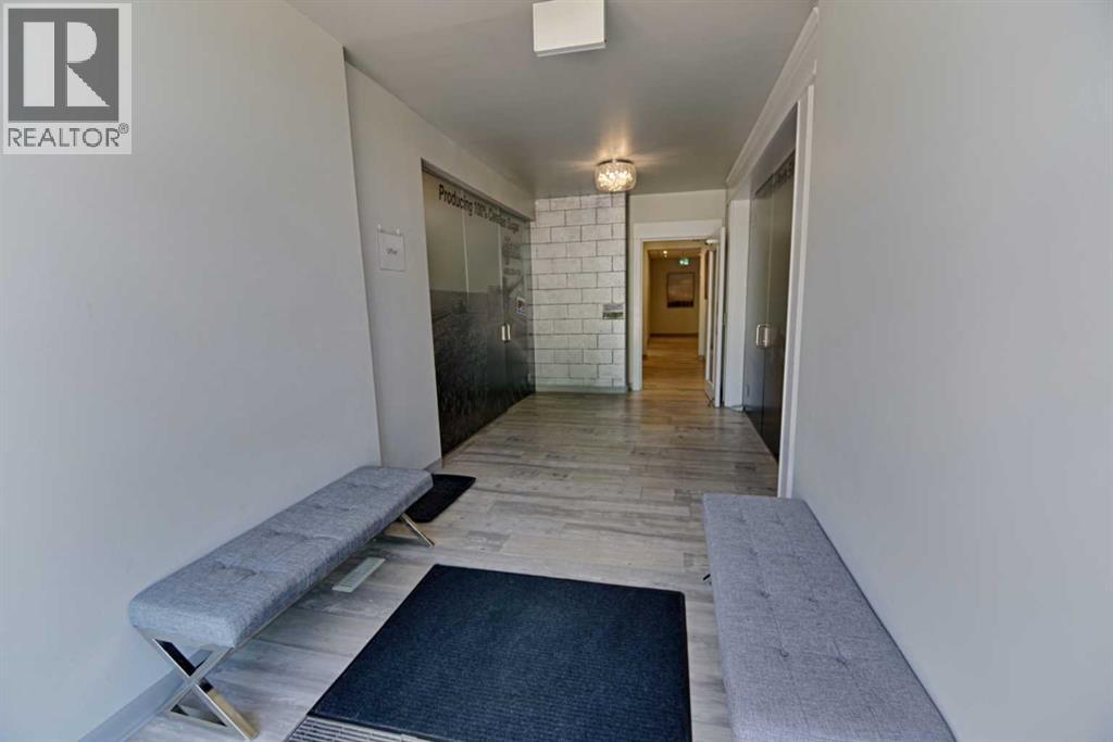 5219 49 Avenue, Taber, Alberta T1G 1T7 - Photo 2 - A2318328