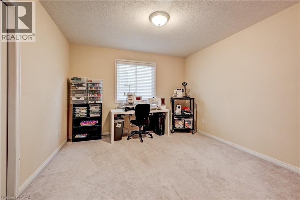 699 Commonwealth Crescent, Kitchener, Ontario  N2E 4J8 - Photo 23 - 40838026
