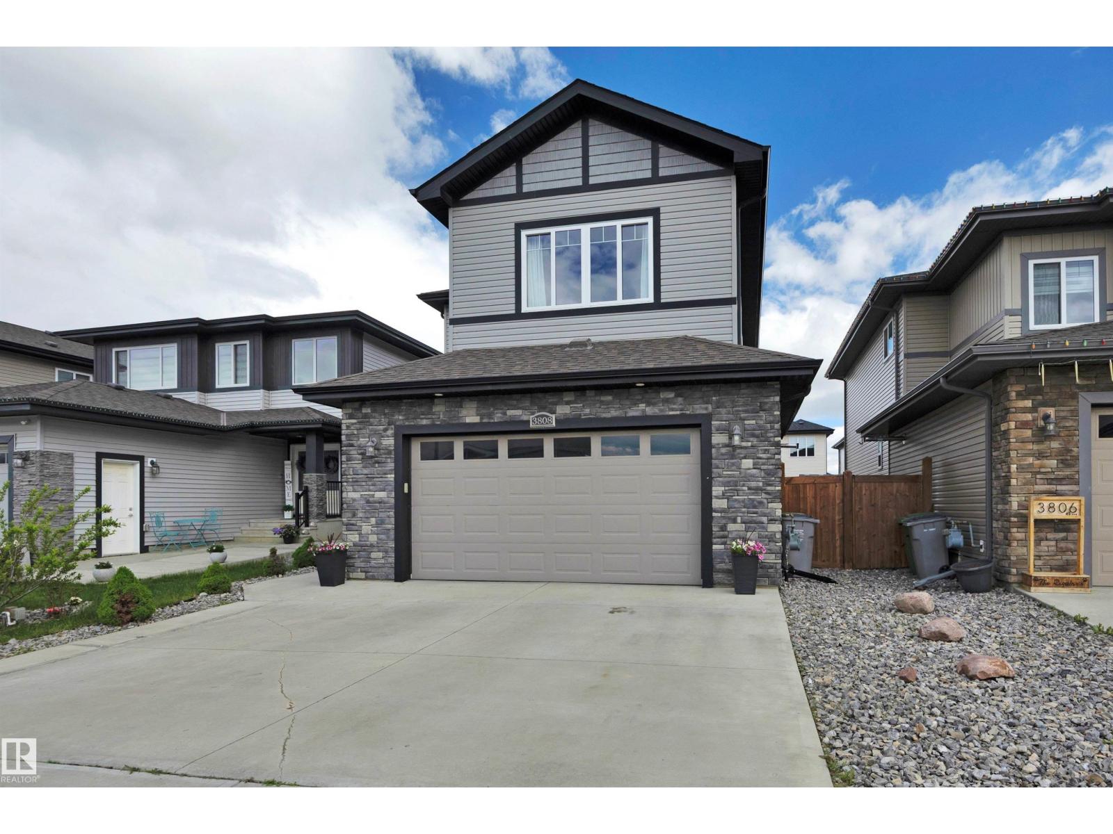 3808 45 Av, Beaumont, Alberta  T4X 2W9 - Photo 2 - E4492611