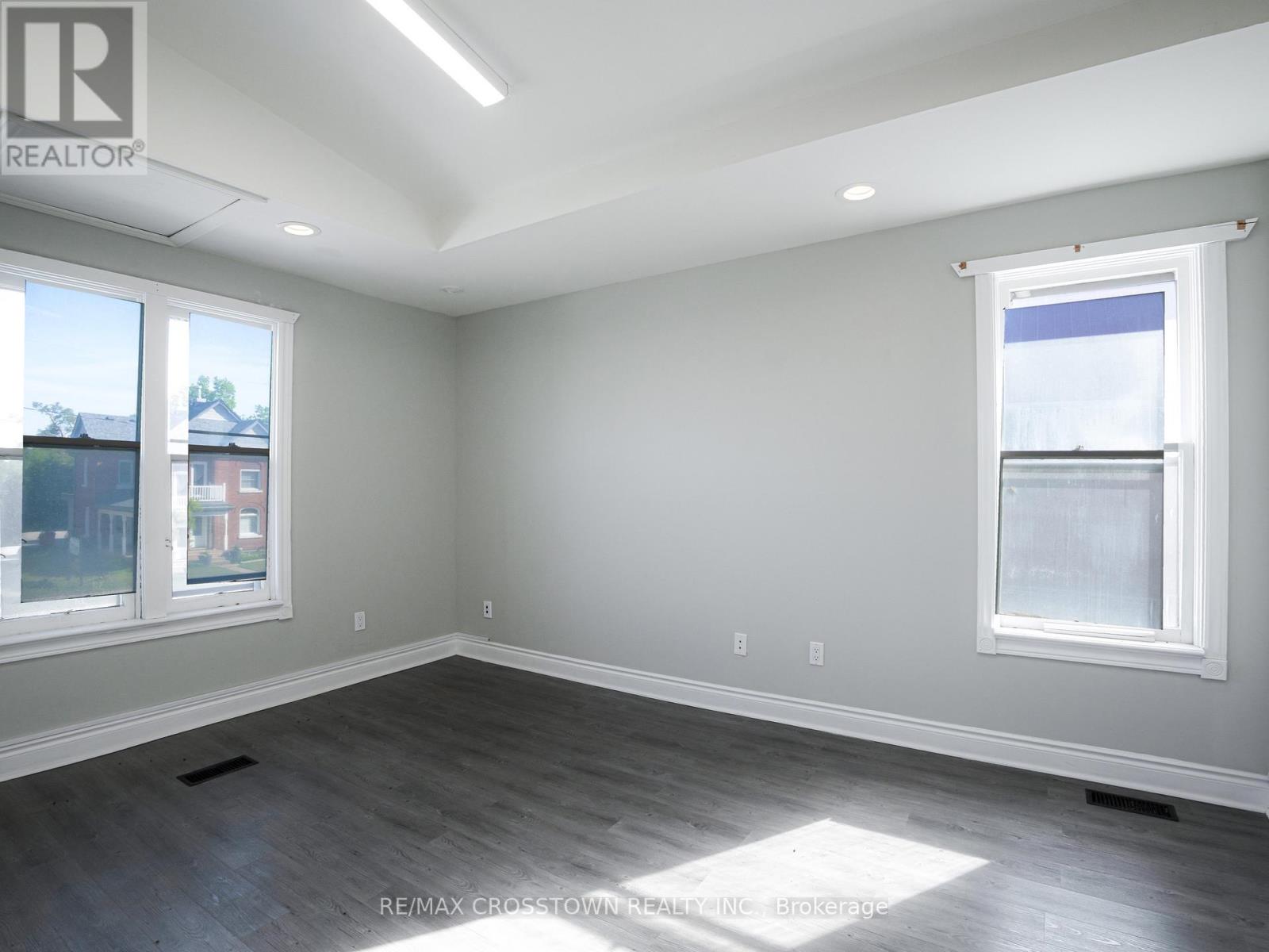 178 Dunlop Street W, Barrie, Ontario  L4N 1B3 - Photo 22 - S13414730