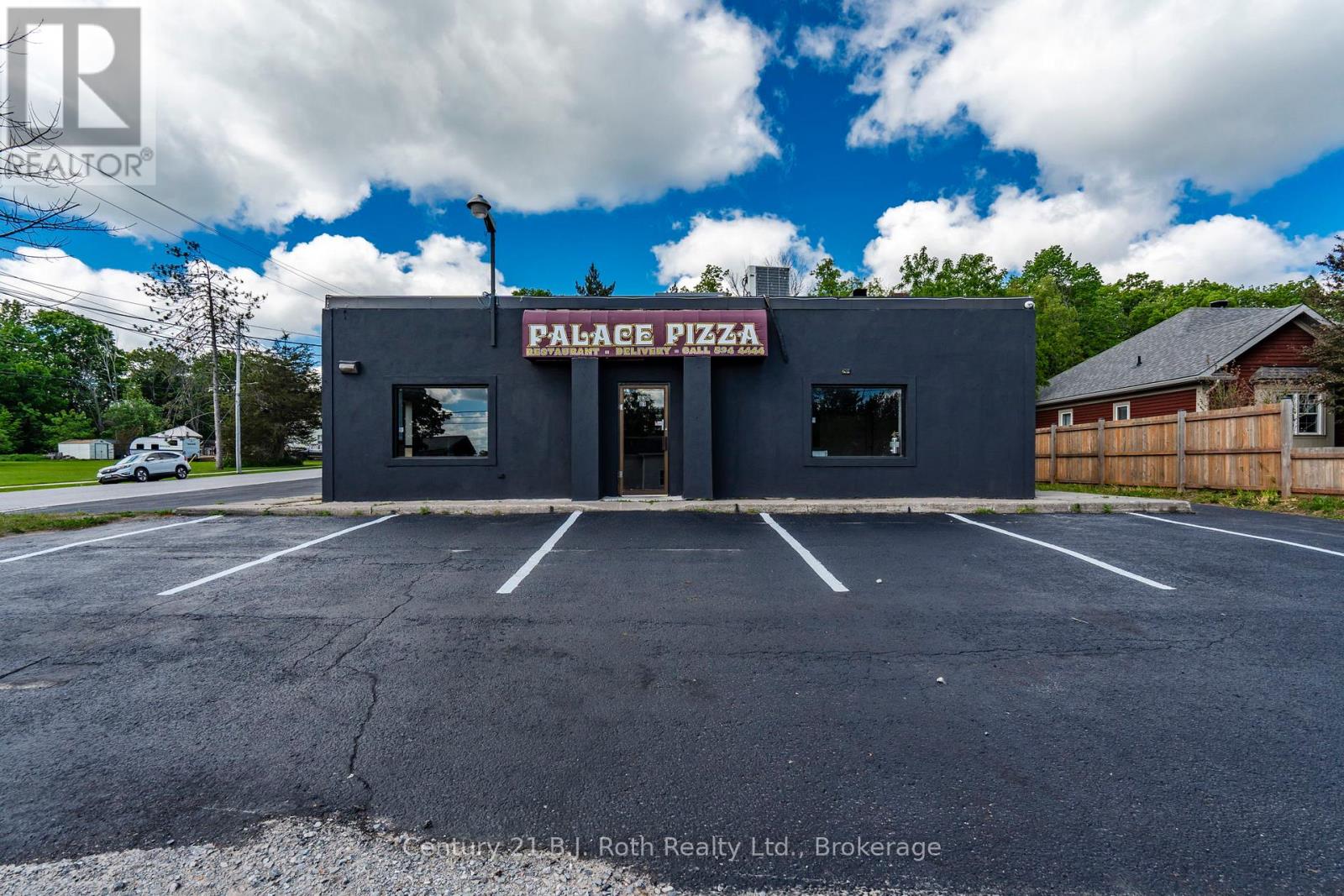 3 - 338 Park Street, Tay, Ontario  L0K 2A0 - Photo 4 - S13143716