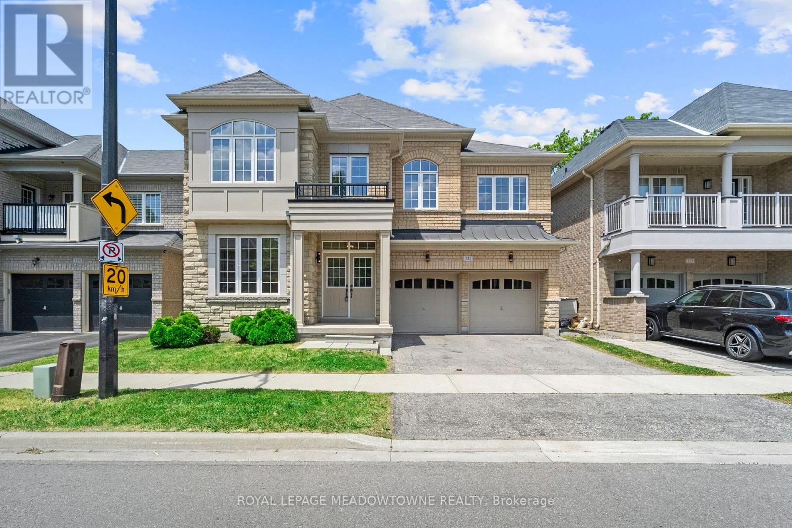 332 MCGIBBON DRIVE, Milton, Ontario