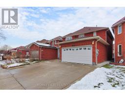 4388 GUILDWOOD WAY, Mississauga, Ontario