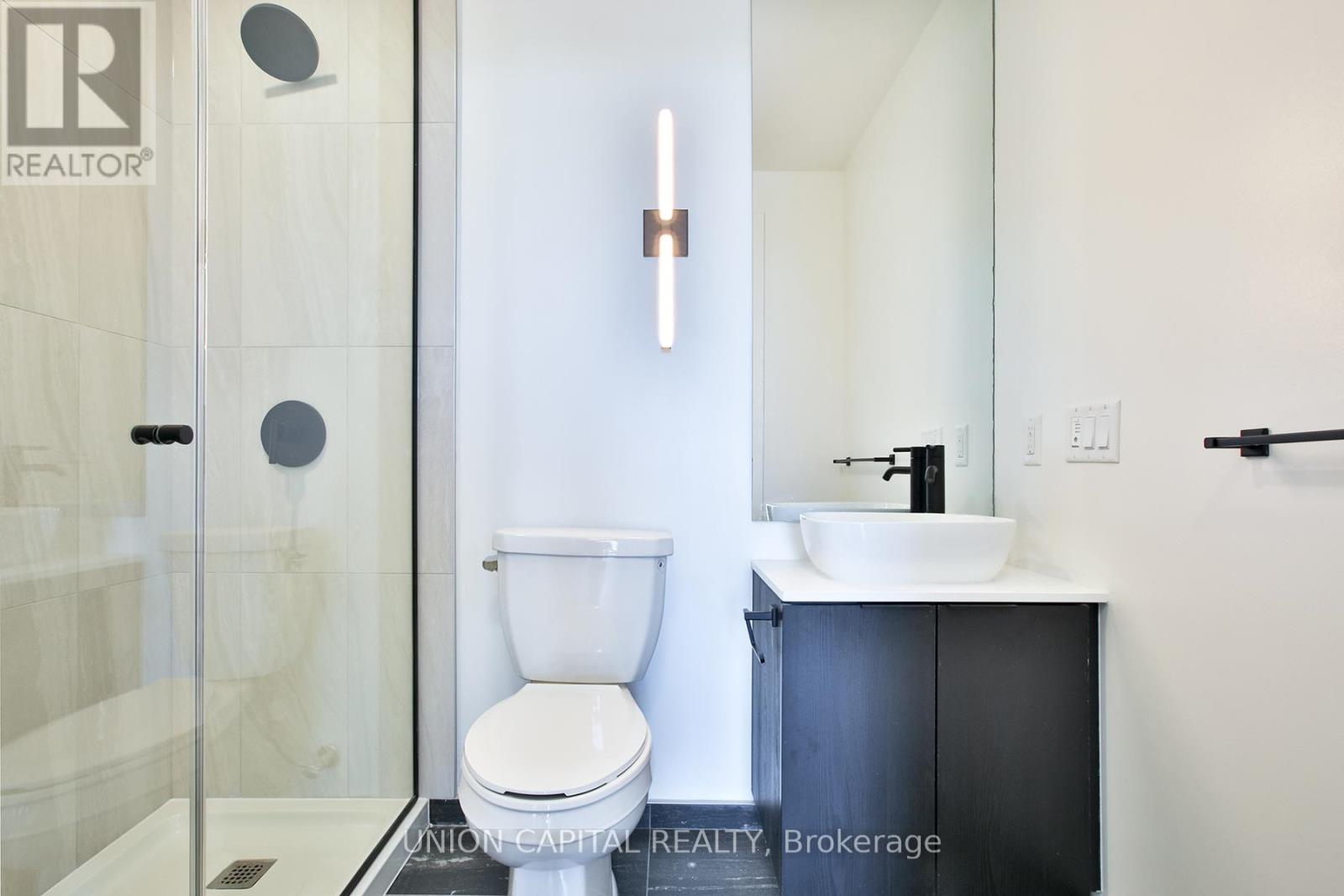 717 - 1185 Dupont Street, Toronto, Ontario  M6H 0G5 - Photo 11 - W13420798