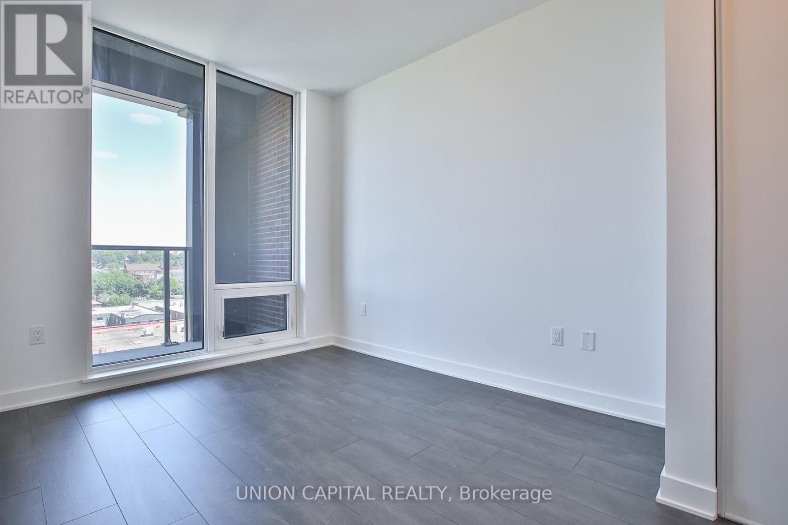 717 - 1185 Dupont Street, Toronto, Ontario  M6H 0G5 - Photo 4 - W13420798