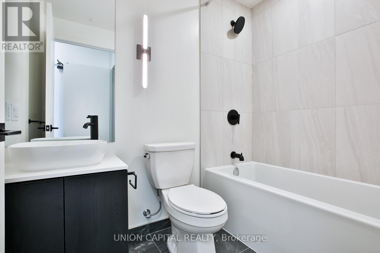 717 - 1185 Dupont Street, Toronto, Ontario  M6H 0G5 - Photo 6 - W13420798