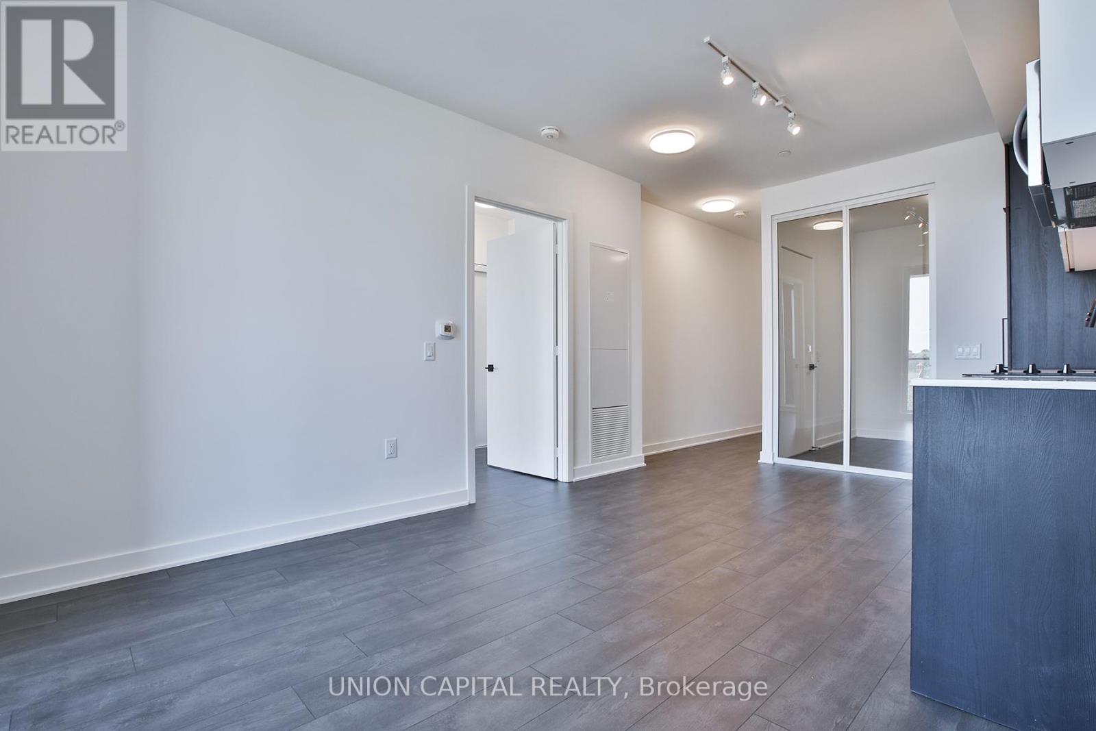 717 - 1185 Dupont Street, Toronto, Ontario  M6H 0G5 - Photo 7 - W13420798
