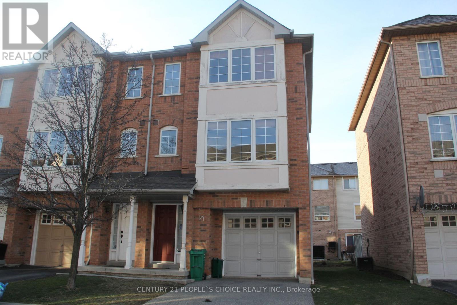 21 - 80 ACORN PLACE, Mississauga, Ontario