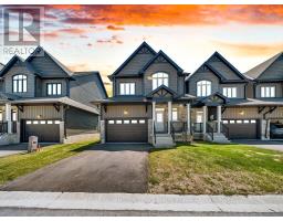 136 ROSIE STREET, Blue Mountains, Ontario