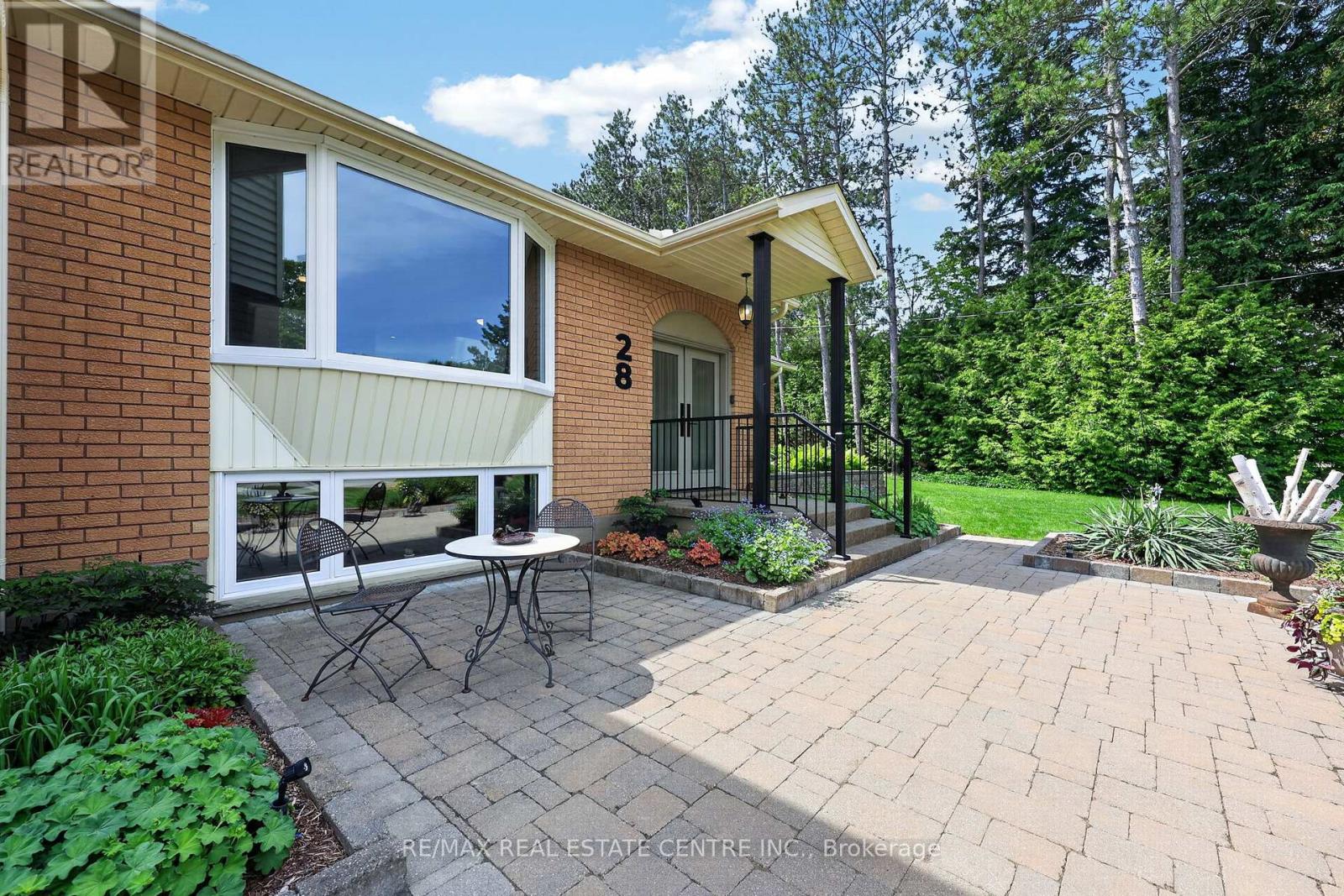 28 Starrview Crescent, Mono, Ontario  L9W 3B1 - Photo 5 - X13420948