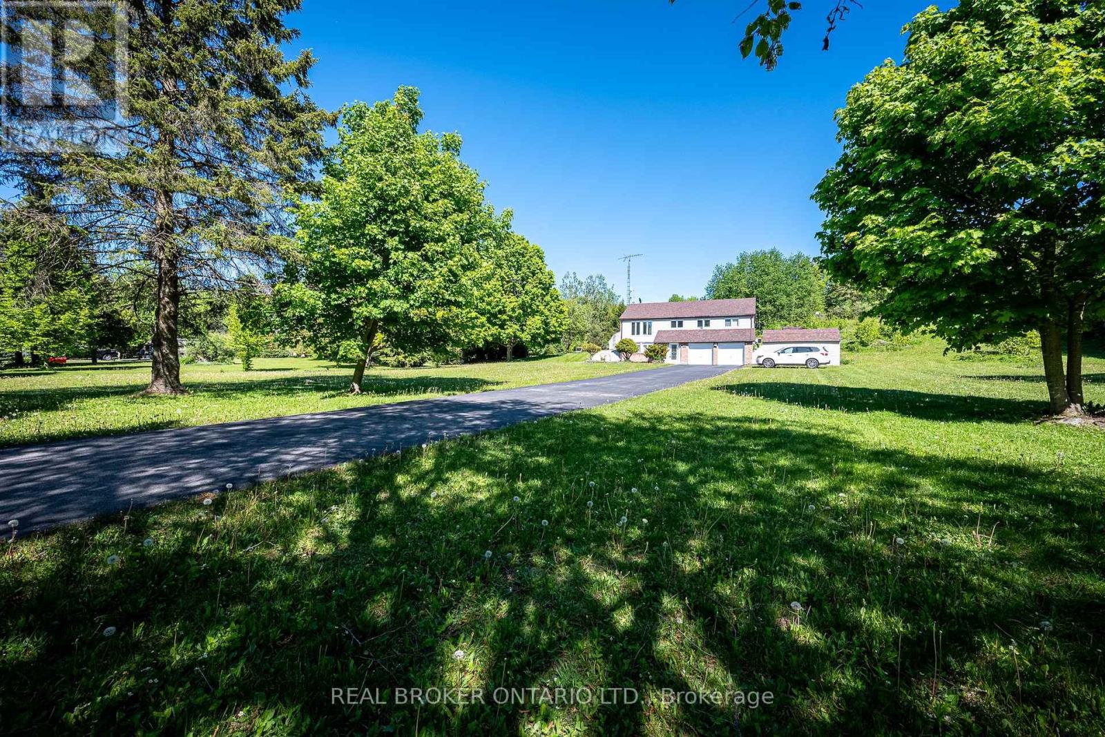 16 Old Carriage Road, East Garafraxa, Ontario  L9W 5A3 - Photo 38 - X13111132
