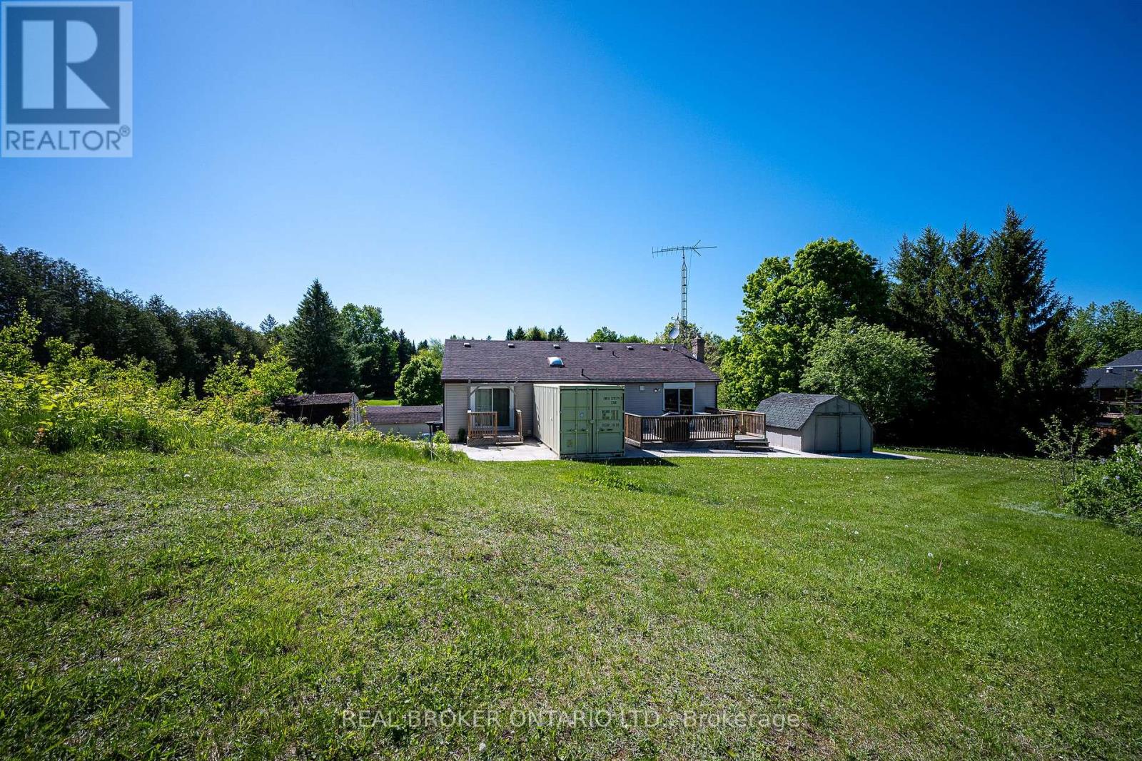 16 Old Carriage Road, East Garafraxa, Ontario  L9W 5A3 - Photo 42 - X13111132