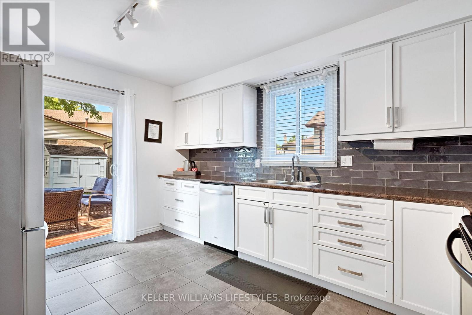 53 Bexhill Drive, London South, Ontario  N6E 1X1 - Photo 14 - X13421036