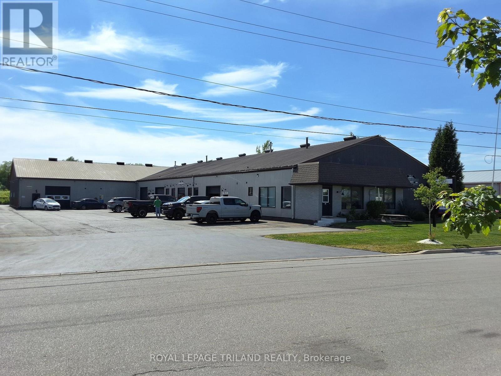 1970 MALLARD ROAD, London North, Ontario