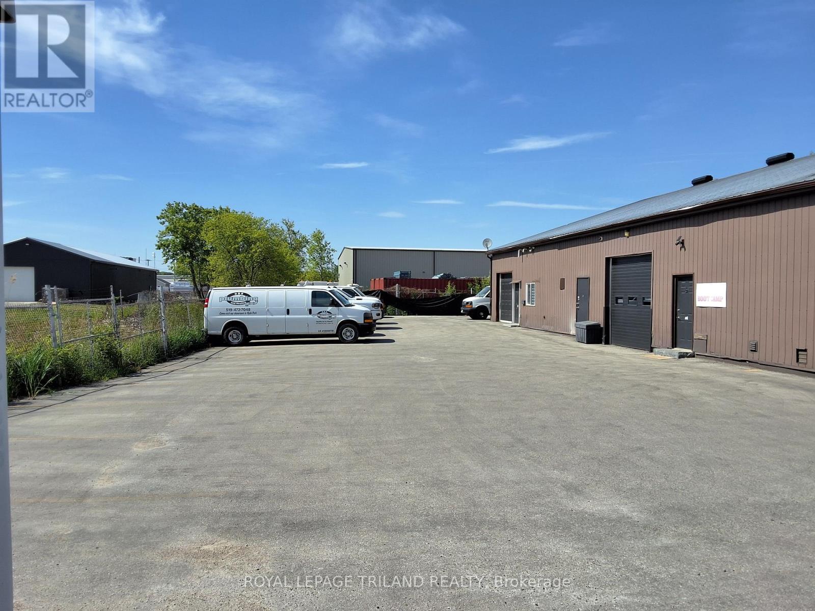 1970 Mallard Road, London North, Ontario N6H 5L8 - Photo 5 - X13421080