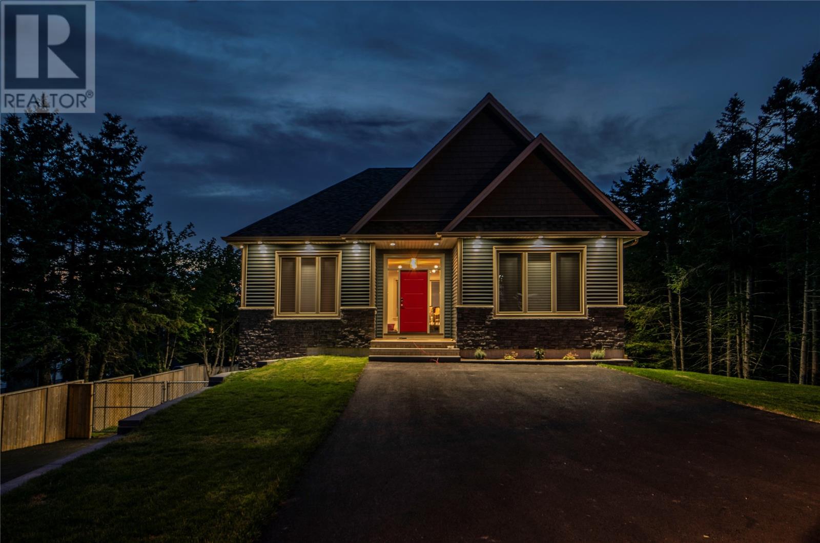 22 Indian Pond Drive, Conception Bay South, Newfoundland & Labrador A1X 5C7 - Photo 2 - 1298713