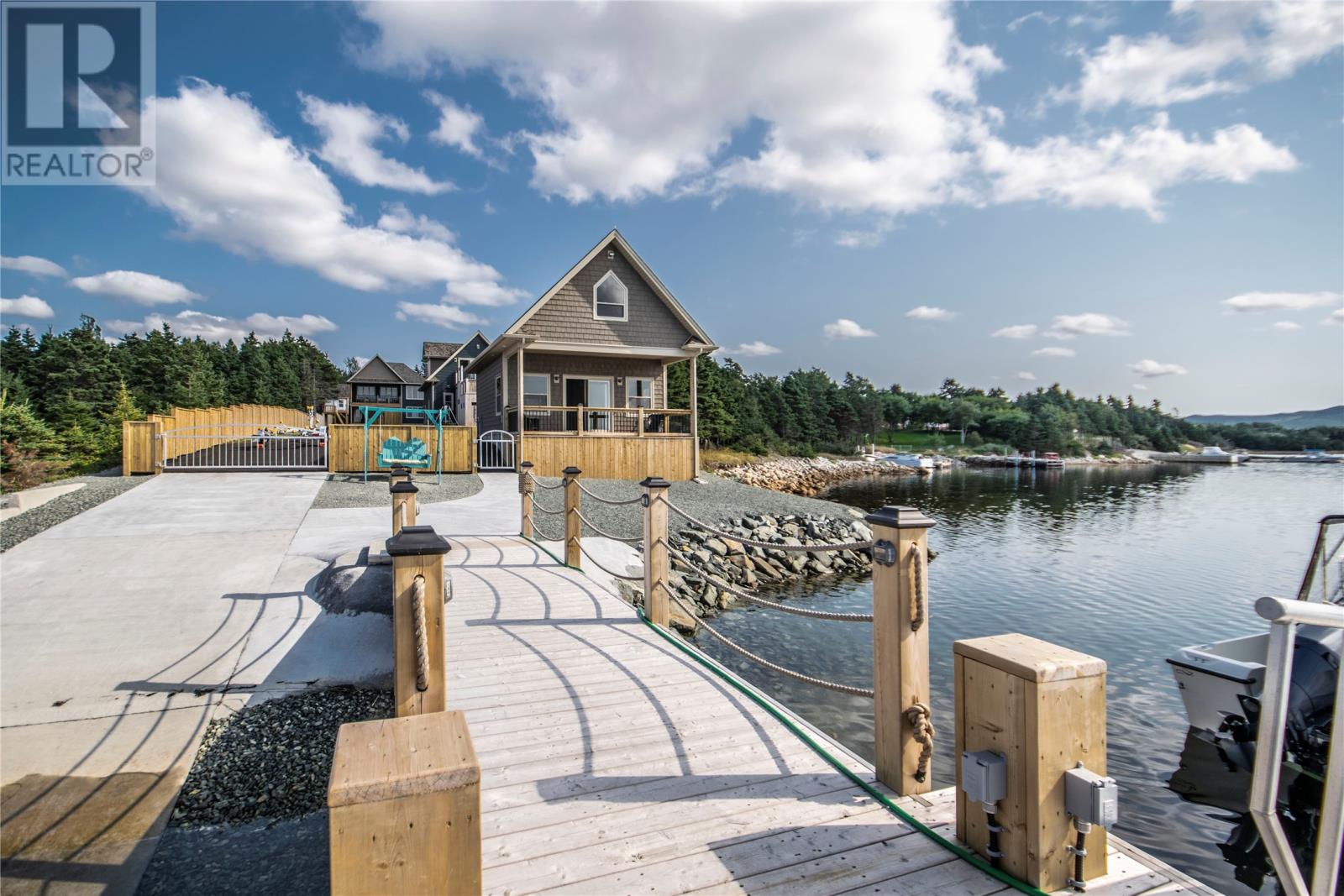 22 Indian Pond Drive, Conception Bay South, Newfoundland & Labrador A1X 5C7 - Photo 3 - 1298713