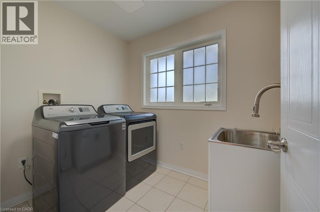 180 Arthur Fach Drive, Cambridge, Ontario  N1T 2G2 - Photo 28 - 40837242