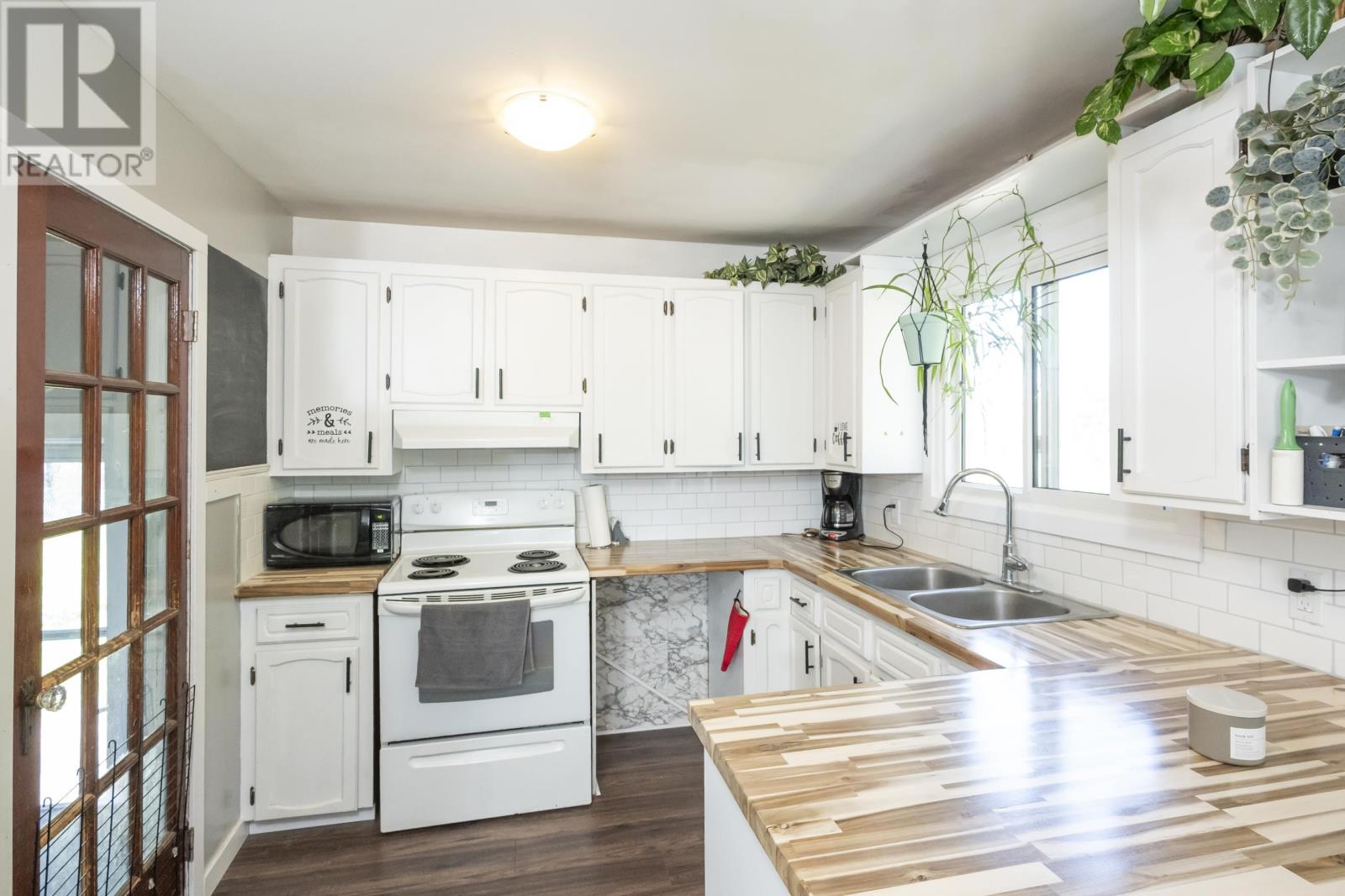 6301 Loch Lomond Rd, Thunder Bay, Ontario  P7K 1C1 - Photo 13 - TB2601281