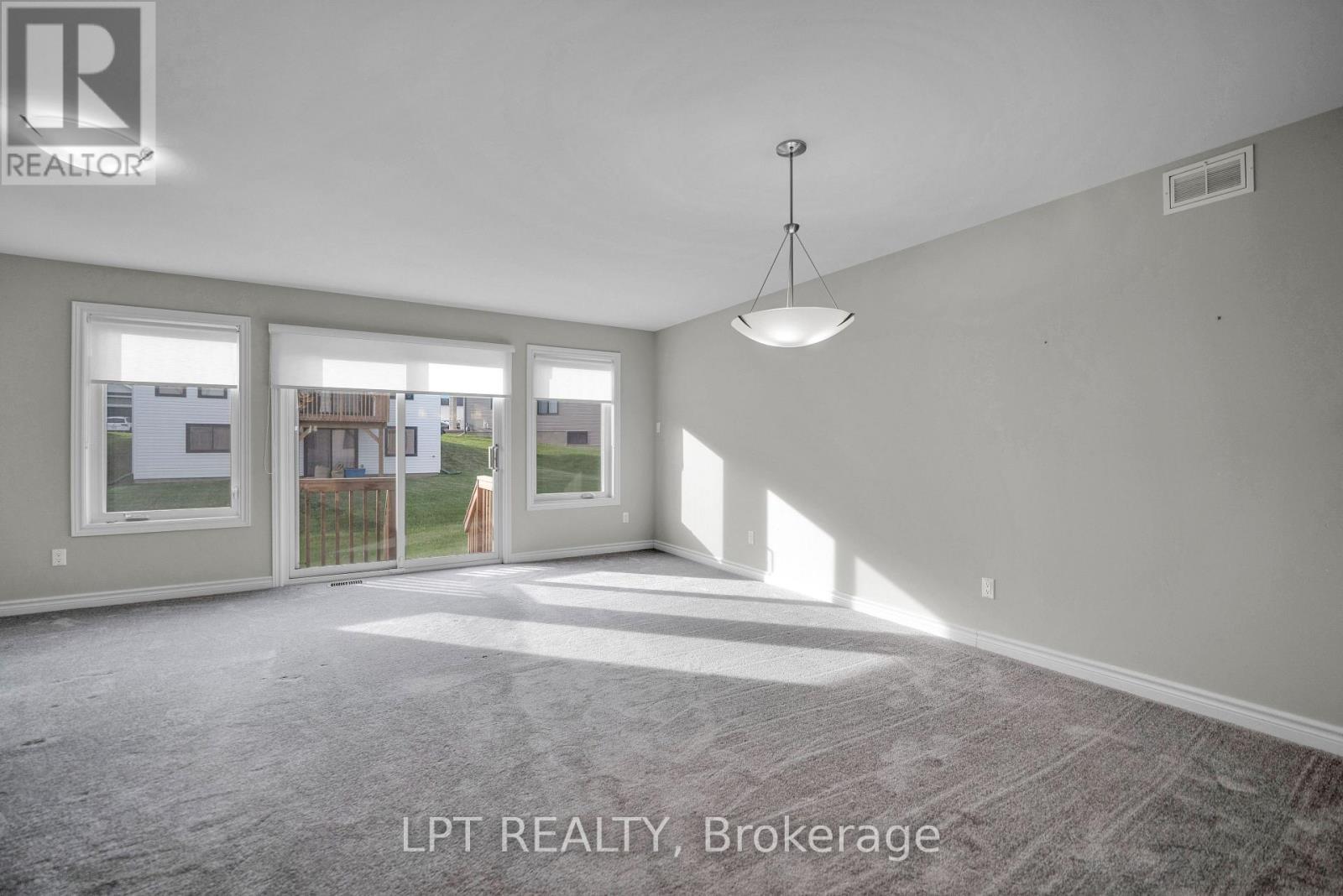 54 Griffith Way, Carleton Place, Ontario  K7C 4G4 - Photo 7 - X13421058
