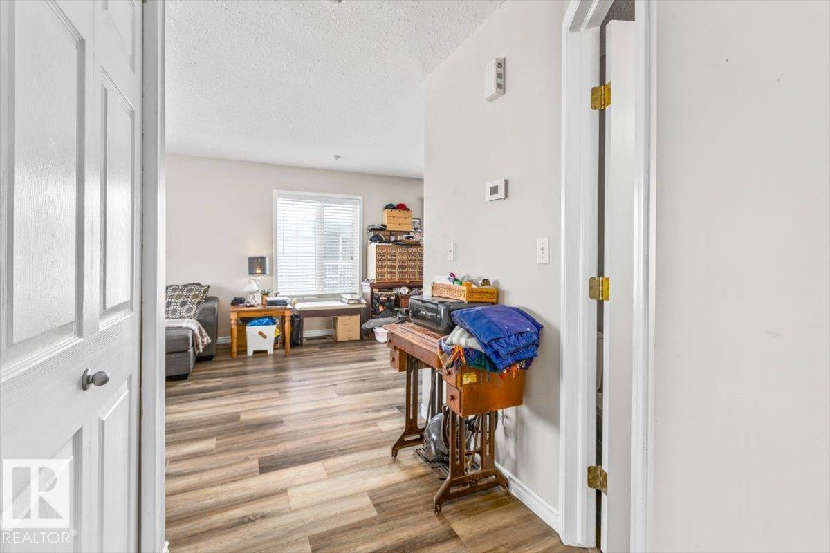 #d 10102 103 St, Morinville, Alberta  T8R 1T4 - Photo 4 - E4482841