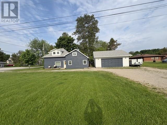 2 Main Street, Gore Bay, Ontario