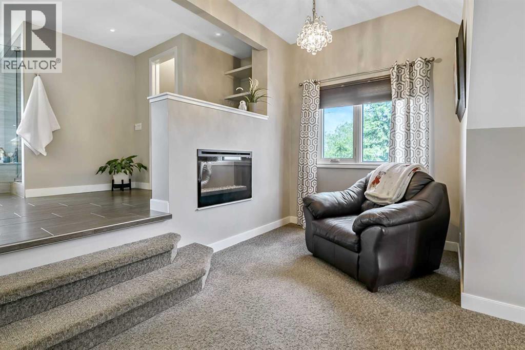 39 Canova Close Sw, Calgary, Alberta  T2W 3P7 - Photo 16 - A2315712