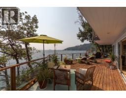 1483 WEBB ROAD, Bowen Island, British Columbia